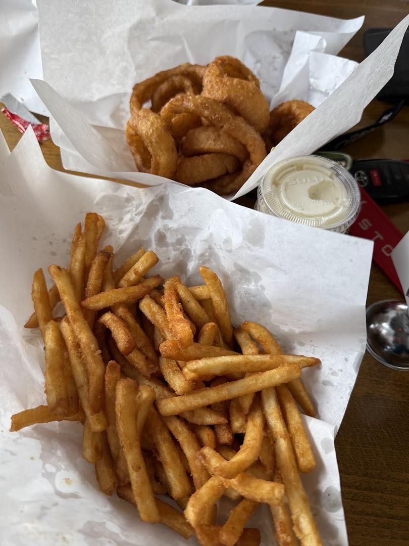 Eddie's Grill Village